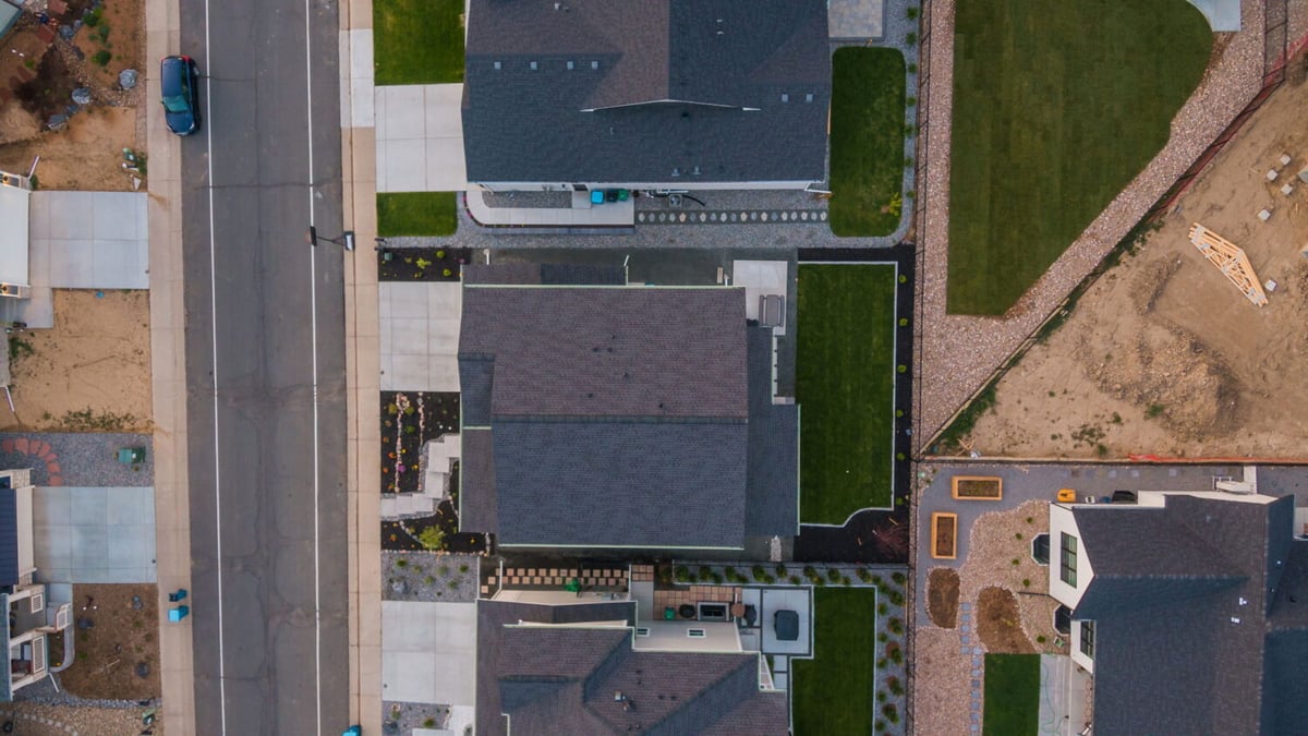 Top-down aerial view of lot, landscaping, and layout of custom home in Louisville, CO by Cillessen Construction